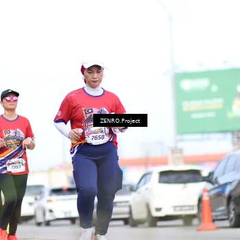 Runner Photo 6011100