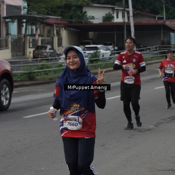 Runner Photo 6011111