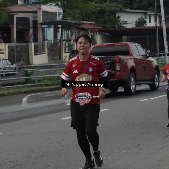 Runner Photo 6011116