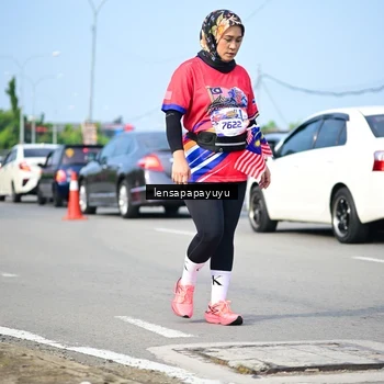 Runner Photo 6011152