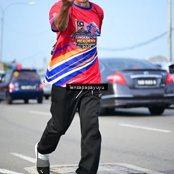 Runner Photo 6011154