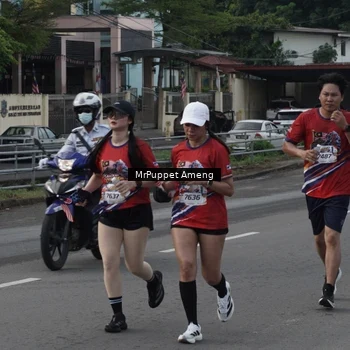 Runner Photo 6011160