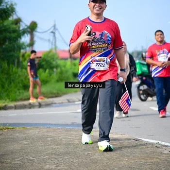 Runner Photo 6011165