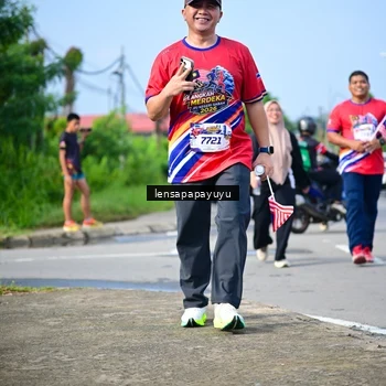 Runner Photo 6011169