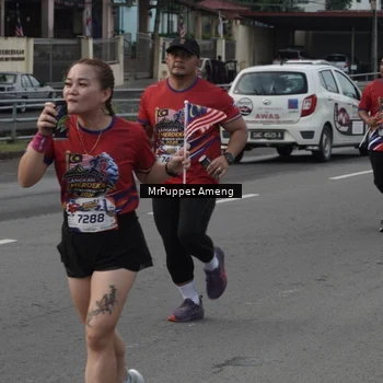 Runner Photo 6011175