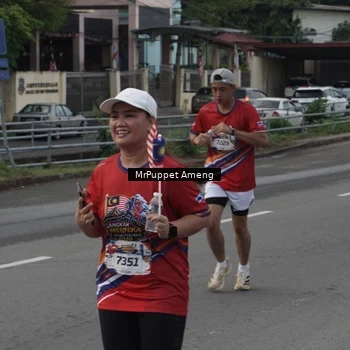 Runner Photo 6011182