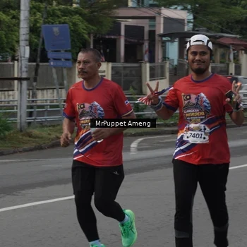 Runner Photo 6011197