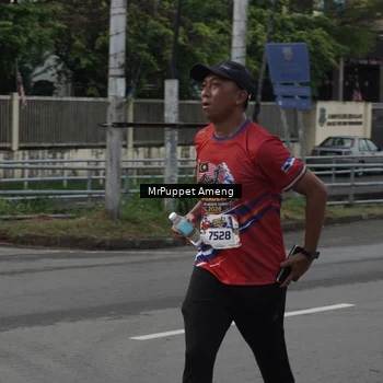 Runner Photo 6011206