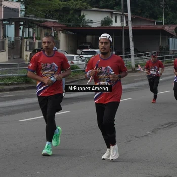 Runner Photo 6011211