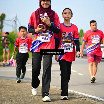 Runner Photo 6011219