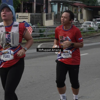 Runner Photo 6011231