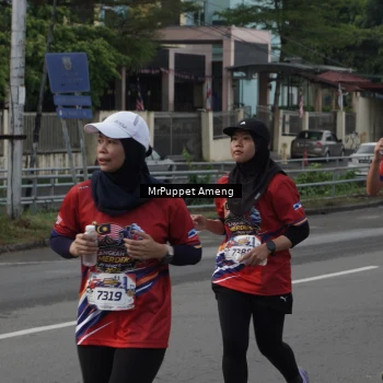 Runner Photo 6011233