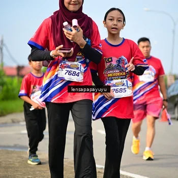 Runner Photo 6011234