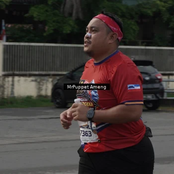 Runner Photo 6011254