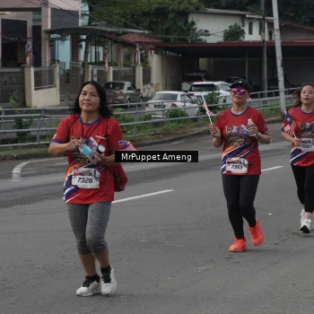 Runner Photo 6011256
