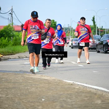 Runner Photo 6011257