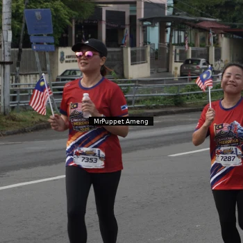 Runner Photo 6011261
