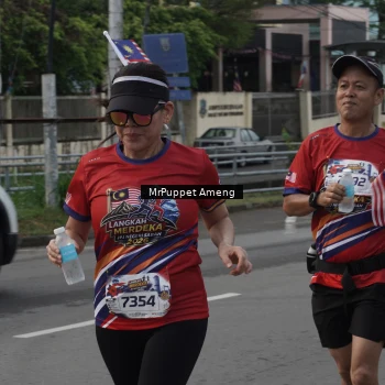Runner Photo 6011269