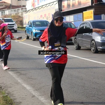 Runner Photo 6011280