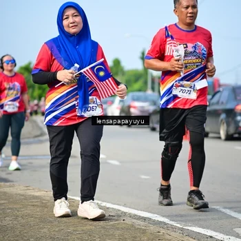 Runner Photo 6011285
