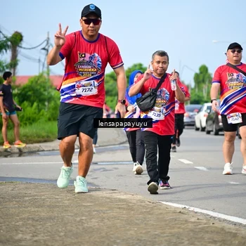 Runner Photo 6011289