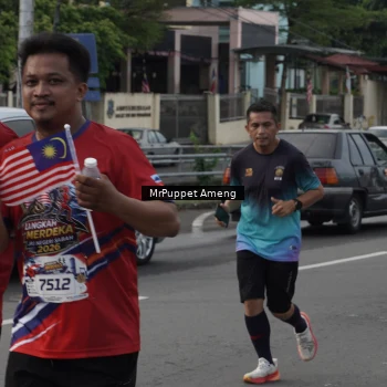 Runner Photo 6011293