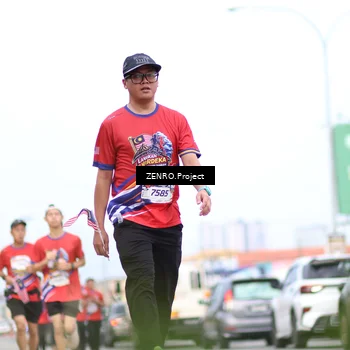 Runner Photo 6011304