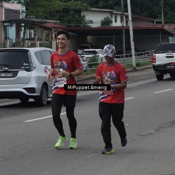 Runner Photo 6011316