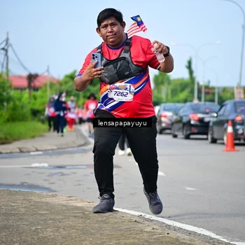 Runner Photo 6011318
