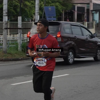 Runner Photo 6011319