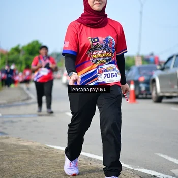 Runner Photo 6011322