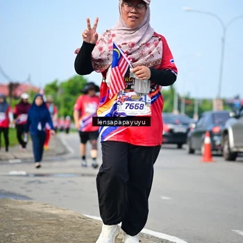 Runner Photo 6011339