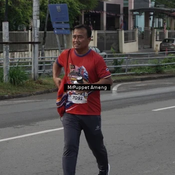 Runner Photo 6011343