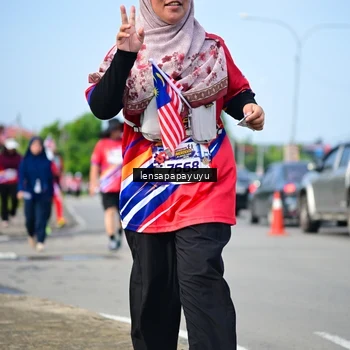 Runner Photo 6011348