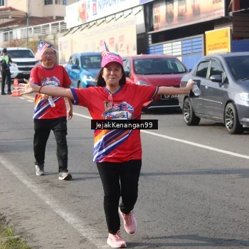 Runner Photo 6011352