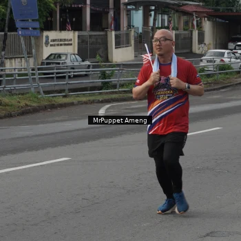 Runner Photo 6011364