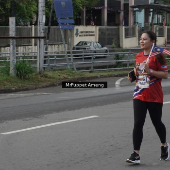 Runner Photo 6011400