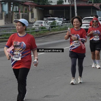 Runner Photo 6011404