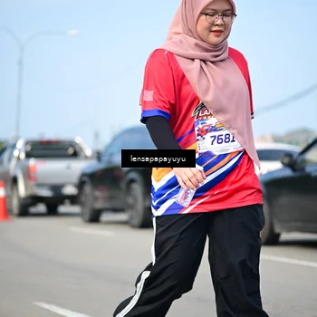 Runner Photo 6011411