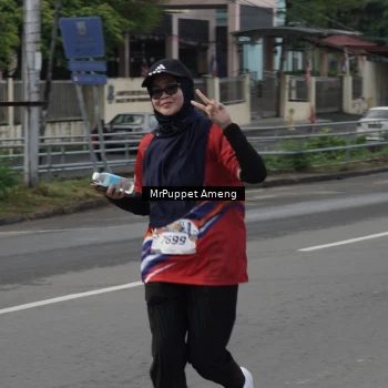 Runner Photo 6011423