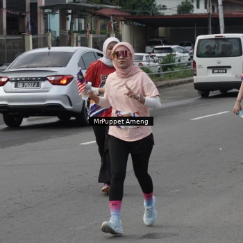 Runner Photo 6011435