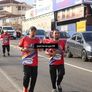 Runner Photo 6011438