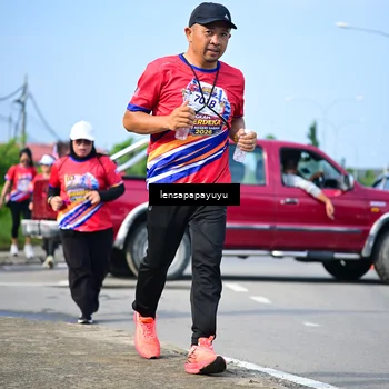 Runner Photo 6011454