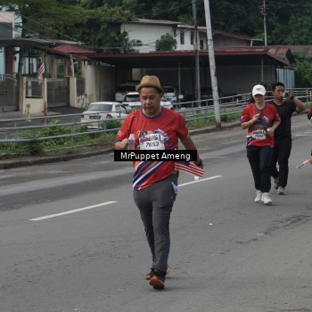 Runner Photo 6011458