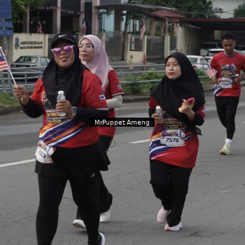 Runner Photo 6011467