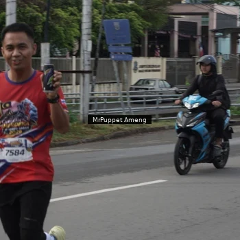 Runner Photo 6011473