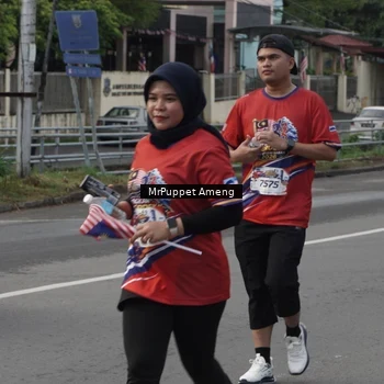 Runner Photo 6011475