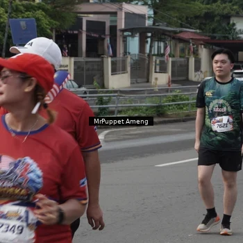 Runner Photo 6011480