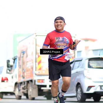 Runner Photo 6011500