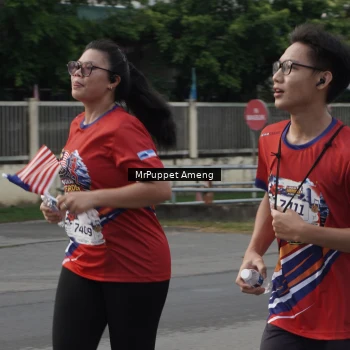 Runner Photo 6011509